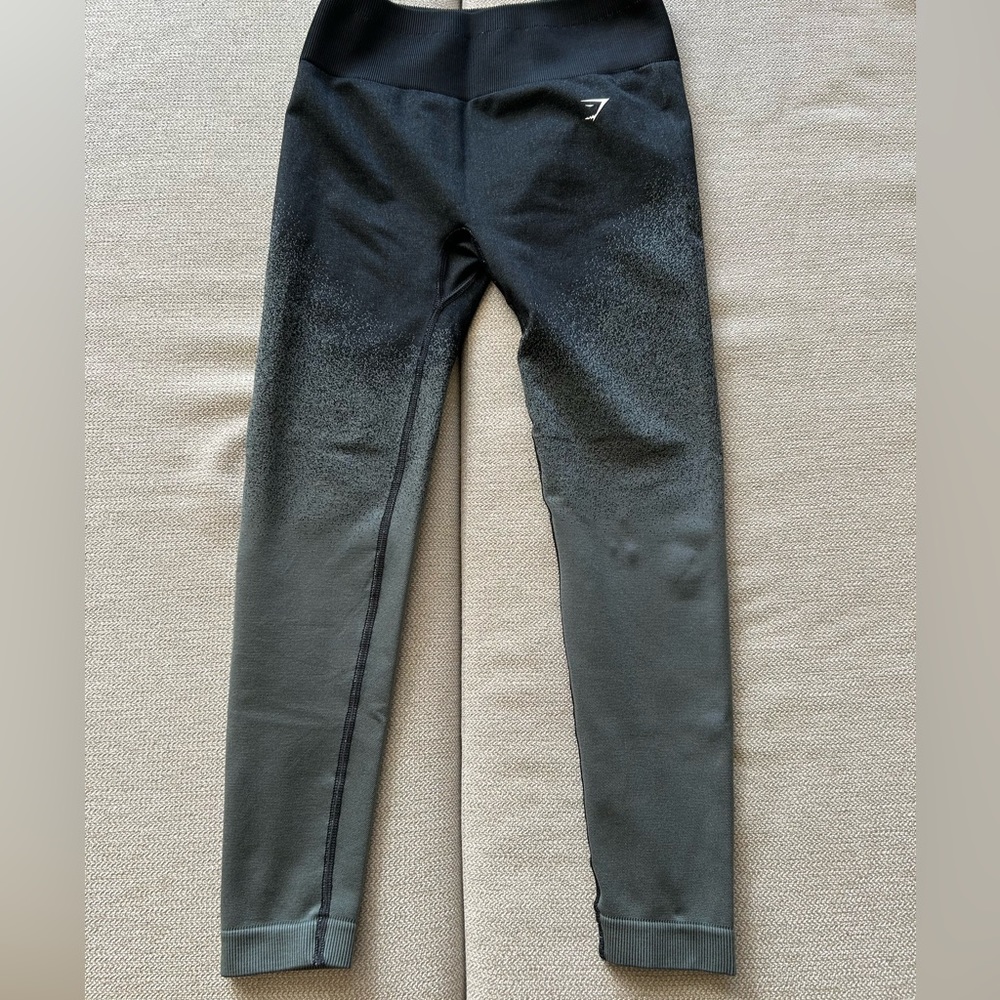 Gymshark Adapt Ombré Seamless Leggings, Size S
